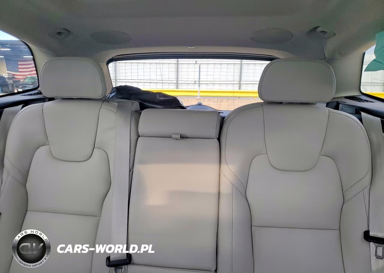 2026 Volvo Xc60 Ultra VIN:YV4M12RM6T1450814 - 10
