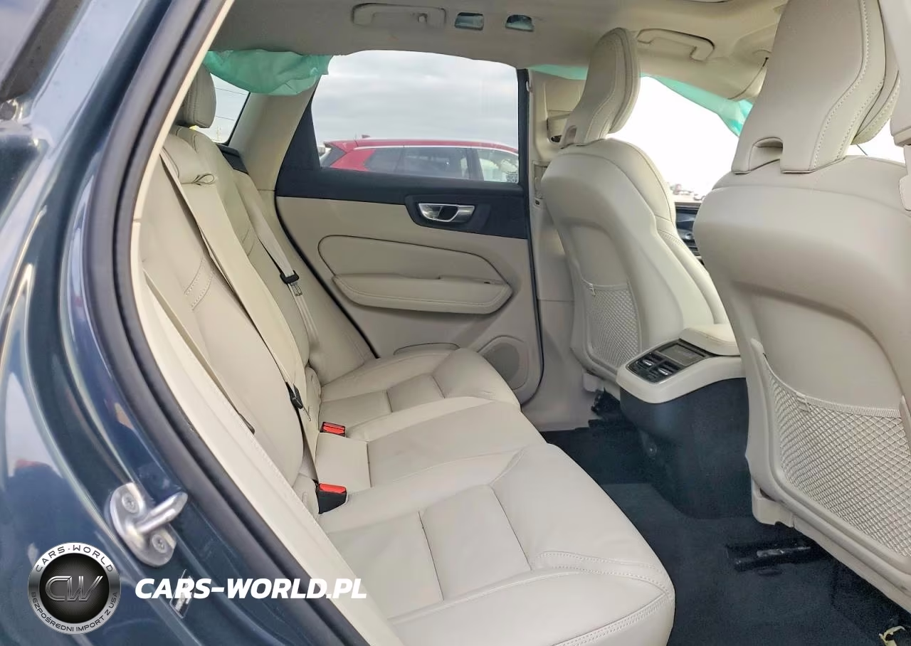 2026 Volvo Xc60 Ultra VIN:YV4M12RM6T1450814 - 11