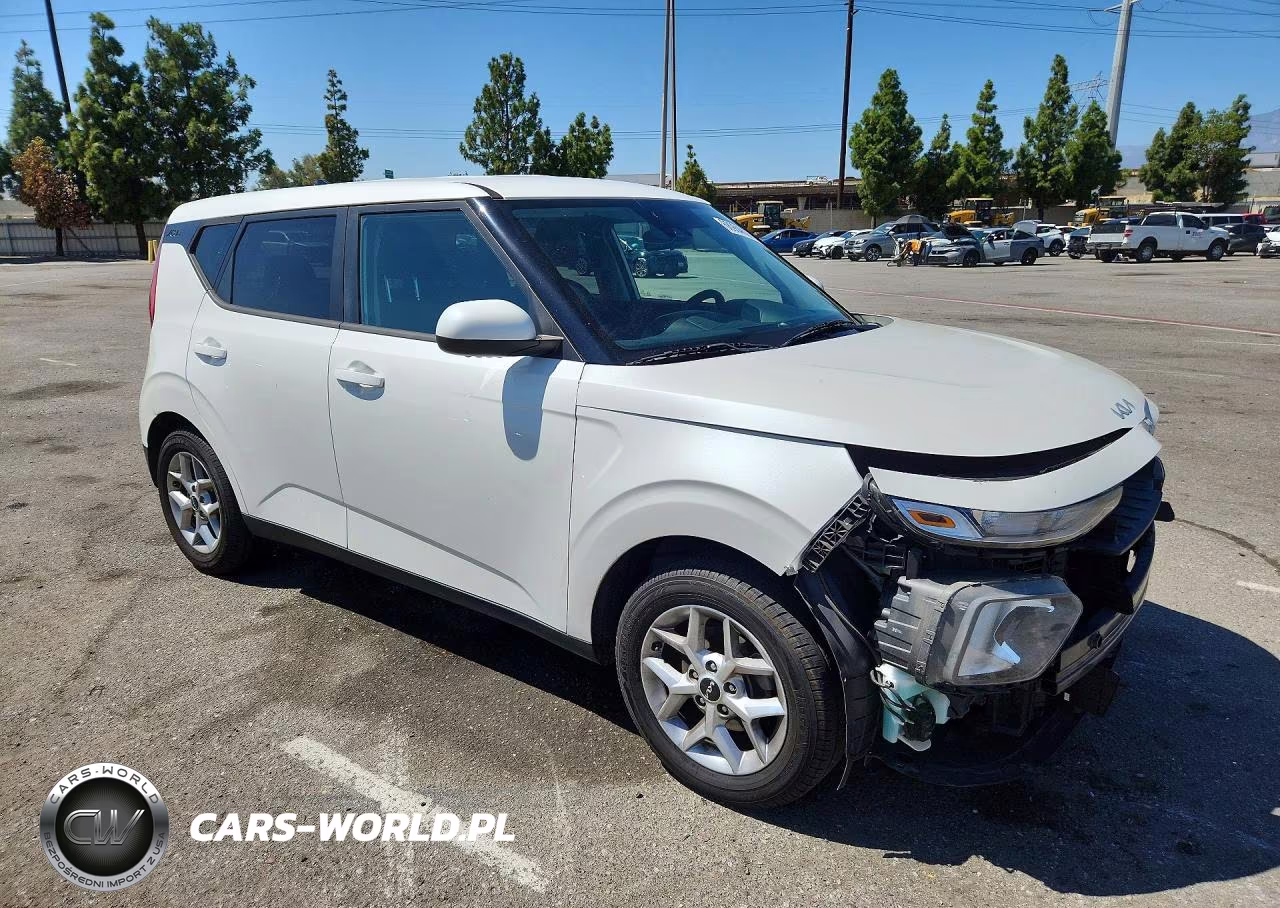 2022 Kia Soul Lx VIN:KNDJ23AU3N7830665 - 4