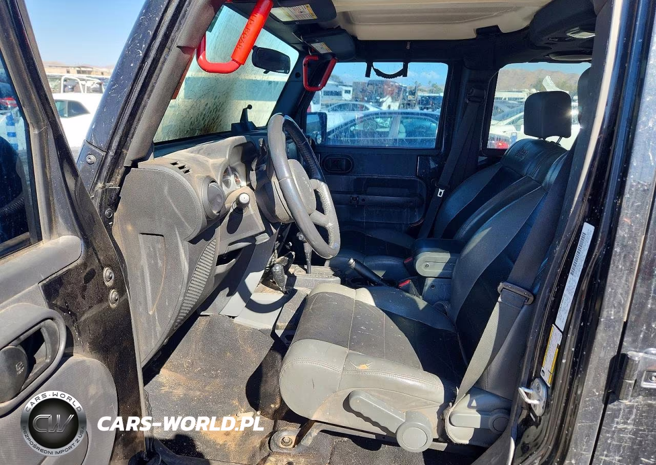 2010 Jeep Wrangler Unlimited Rubicon VIN:1J4BA6H14AL166988 - 7