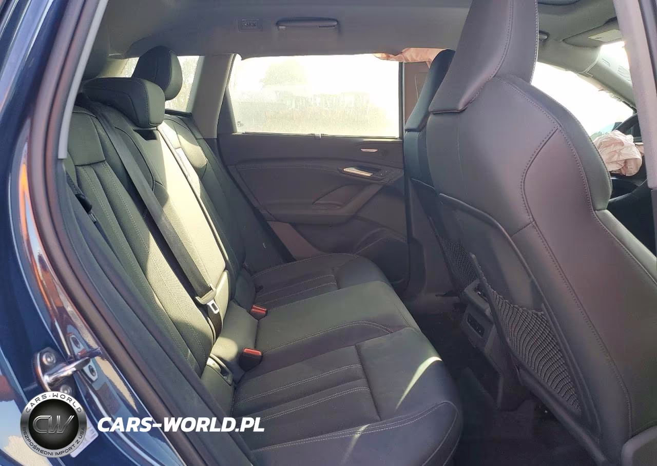 2025 Audi Q6 E-Tron Premium Plus VIN:WA122BGF5SA022222 - 11