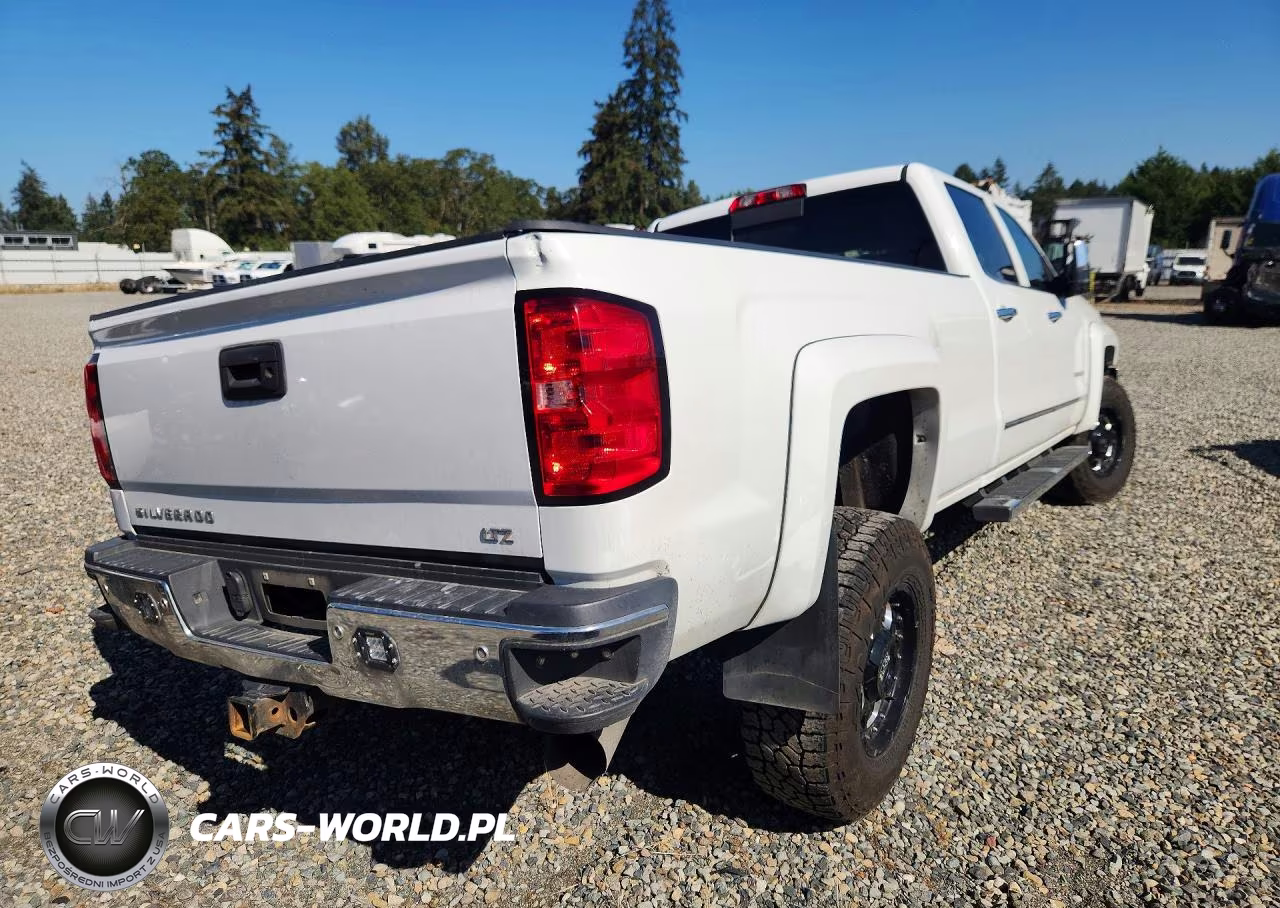 2018 Chevrolet Silverado K2500 Heavy Duty Ltz VIN:1GC1KWEY7JF106962 - 3