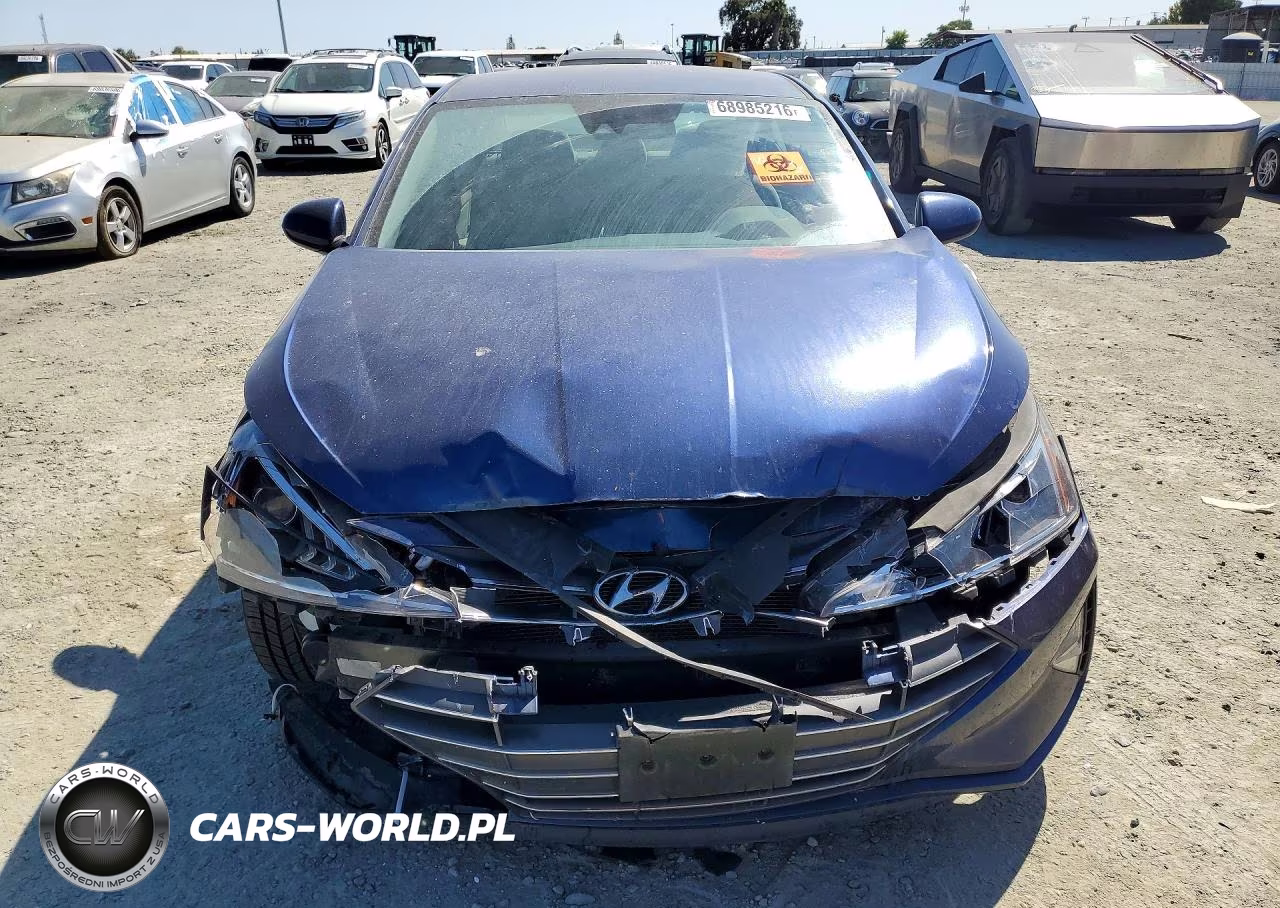 2019 Hyundai Elantra Sel VIN:5NPD84LF3KH448613 - 5