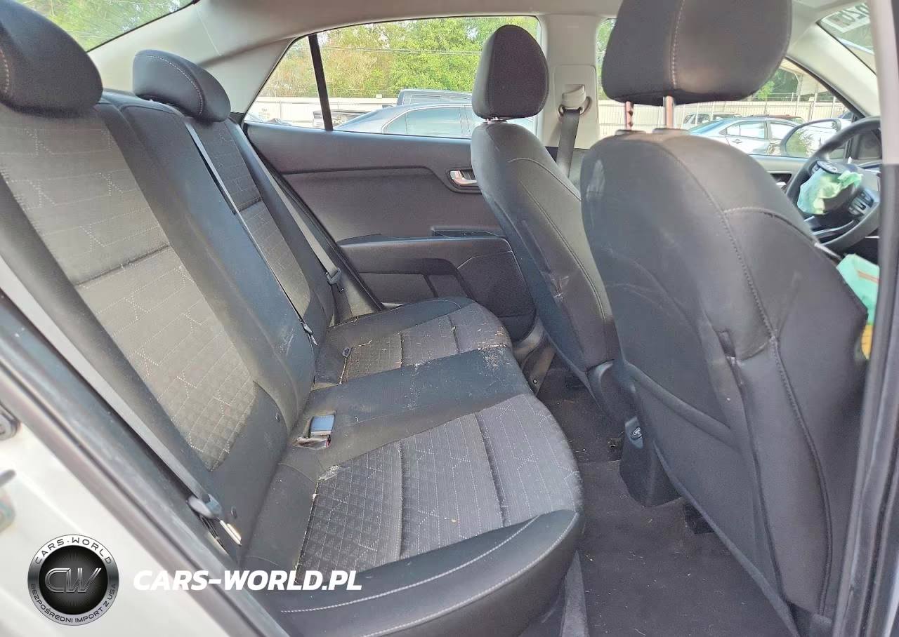 2021 Kia Rio S VIN:3KPA24AD6ME400262 - 10