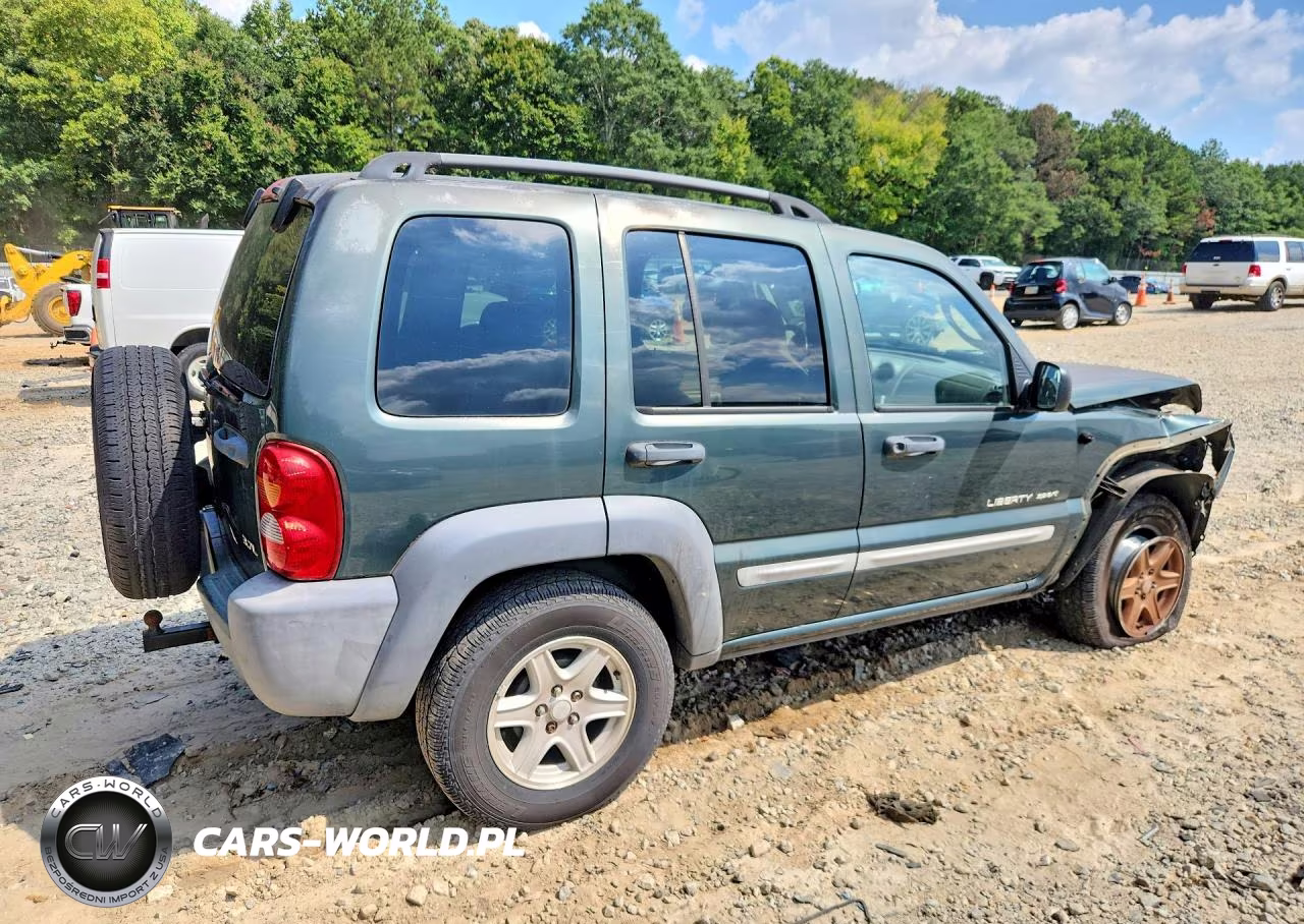 2002 Jeep Liberty Sport VIN:1J4GK48KX2W301164 - 3