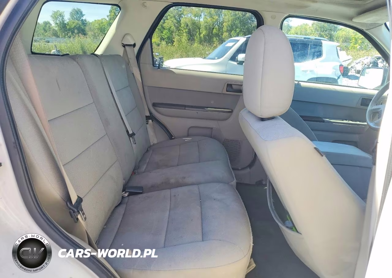 2011 Ford Escape Xlt VIN:1FMCU0D78BKA79347 - 11