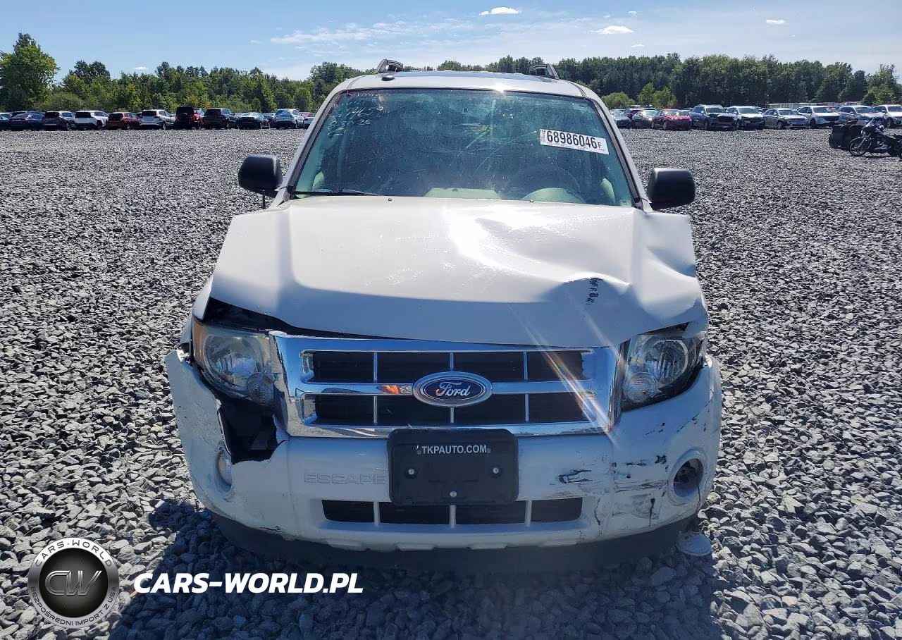 2011 Ford Escape Xlt VIN:1FMCU0D78BKA79347 - 5