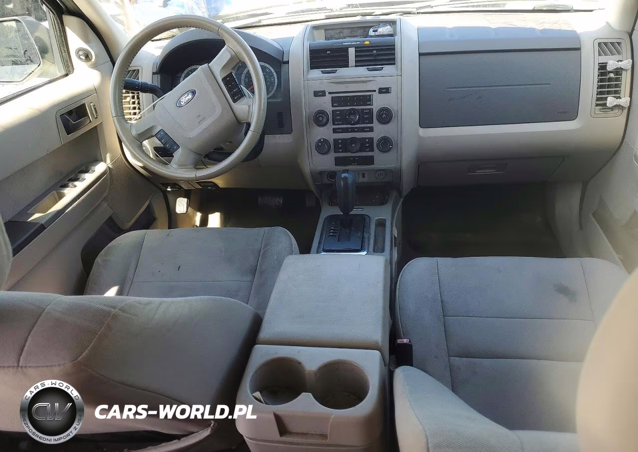 2011 Ford Escape Xlt VIN:1FMCU0D78BKA79347 - 8
