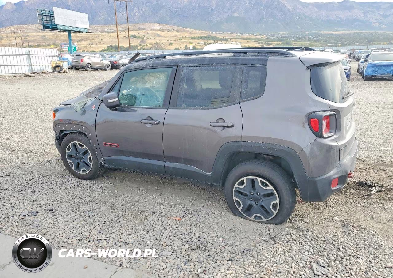 2016 Jeep Renegade Trailhawk VIN:ZACCJBCT1GPC93178 - 2