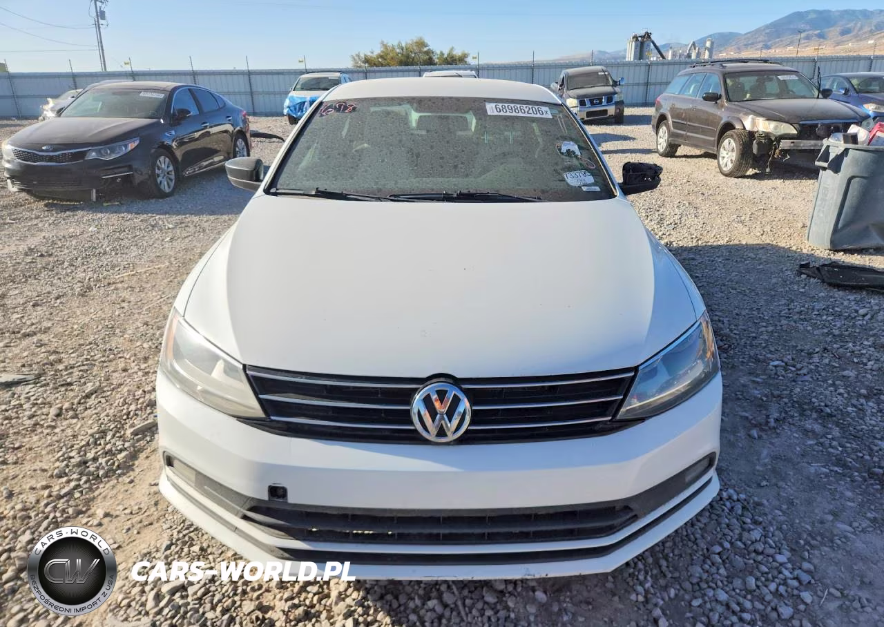 2016 Volkswagen Jetta Sport VIN:3VWD17AJ0GM270428 - 5