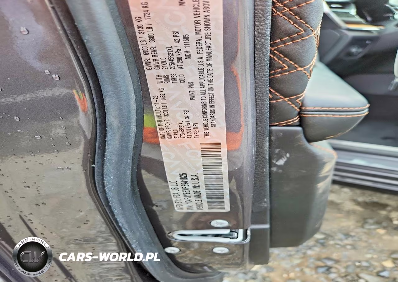 2024 Jeep Grand Cherokee Summit 4Xe VIN:1C4RJYE6XR8941826 - 12