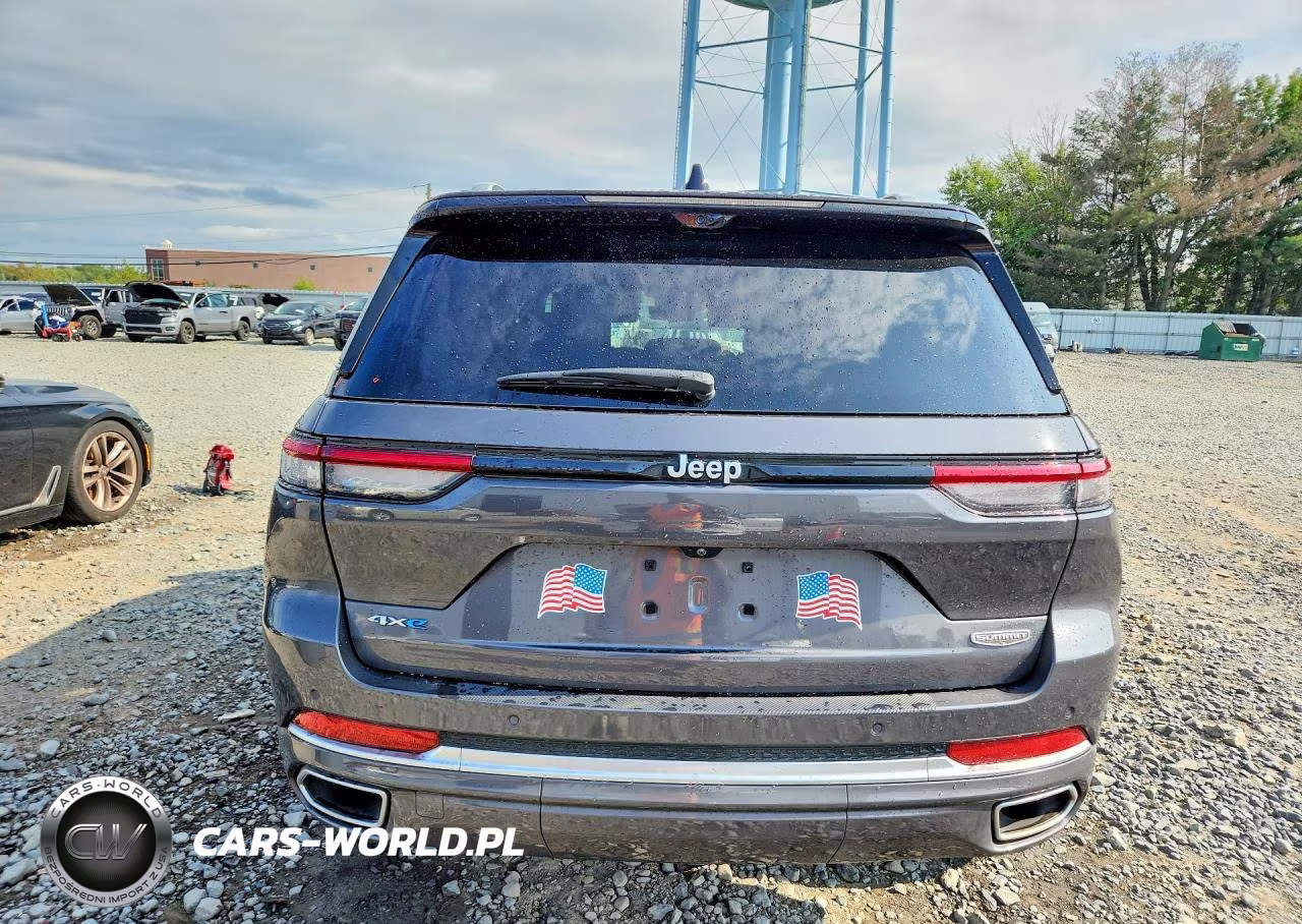 2024 Jeep Grand Cherokee Summit 4Xe VIN:1C4RJYE6XR8941826 - 6