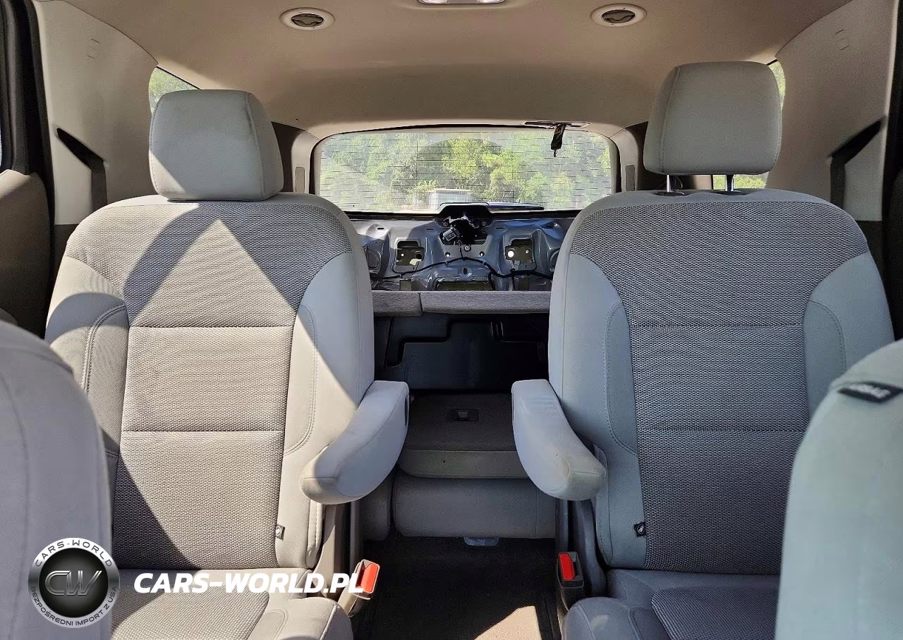 2019 Chevrolet Traverse Lt VIN:1GNERGKW8KJ167460 - 10