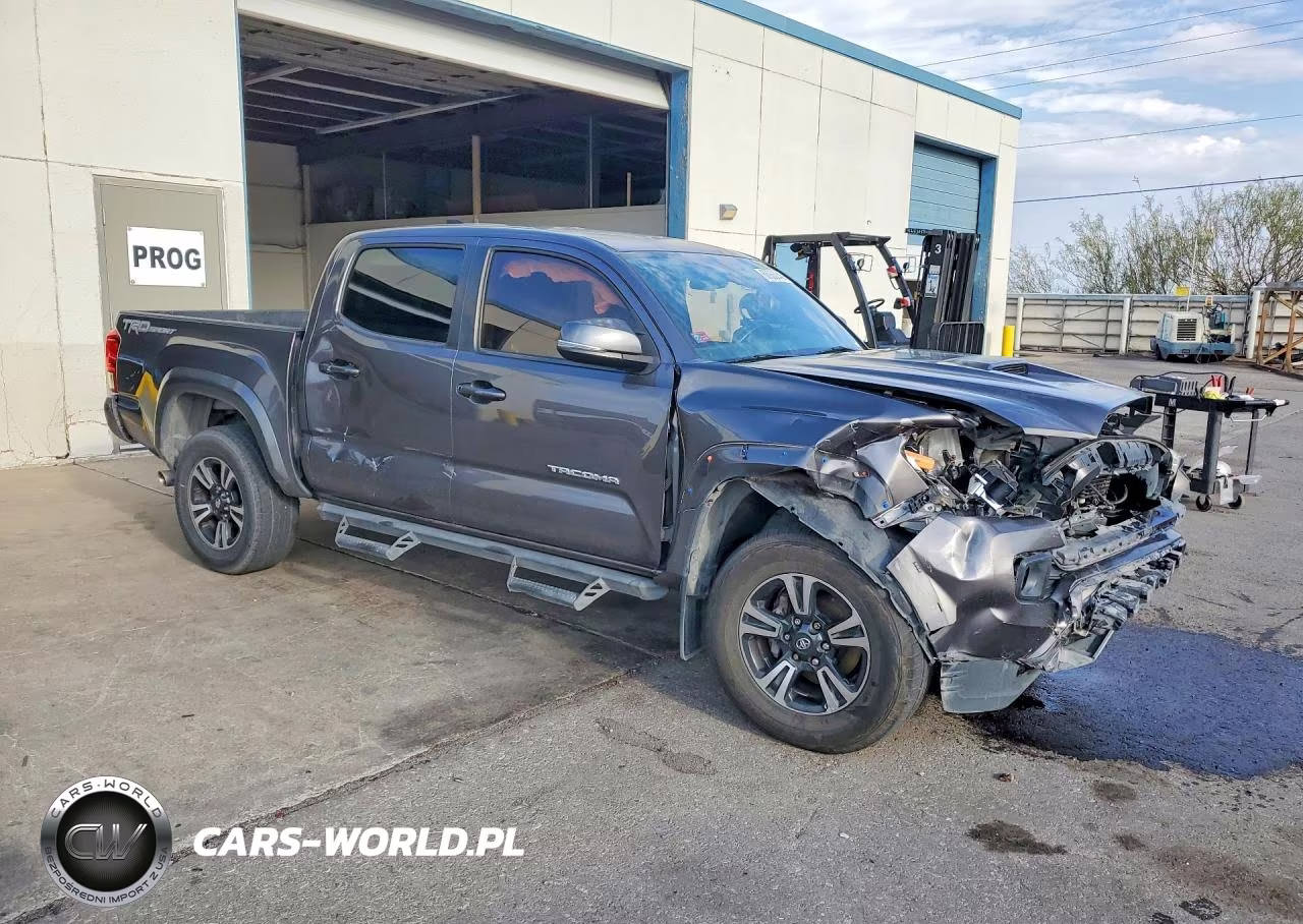 2016 Toyota Tacoma Trd Sport VIN:5TFAZ5CN1GX008401 - 4