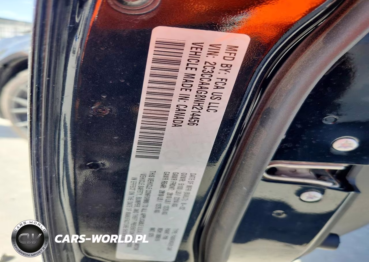 2022 Chrysler 300 Touring VIN:2C3CCAAG8NH214456 - 12