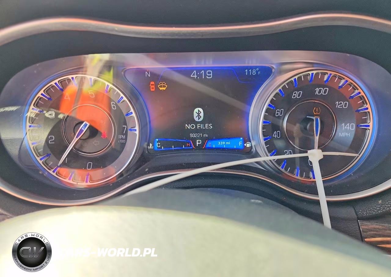 2022 Chrysler 300 Touring VIN:2C3CCAAG8NH214456 - 9