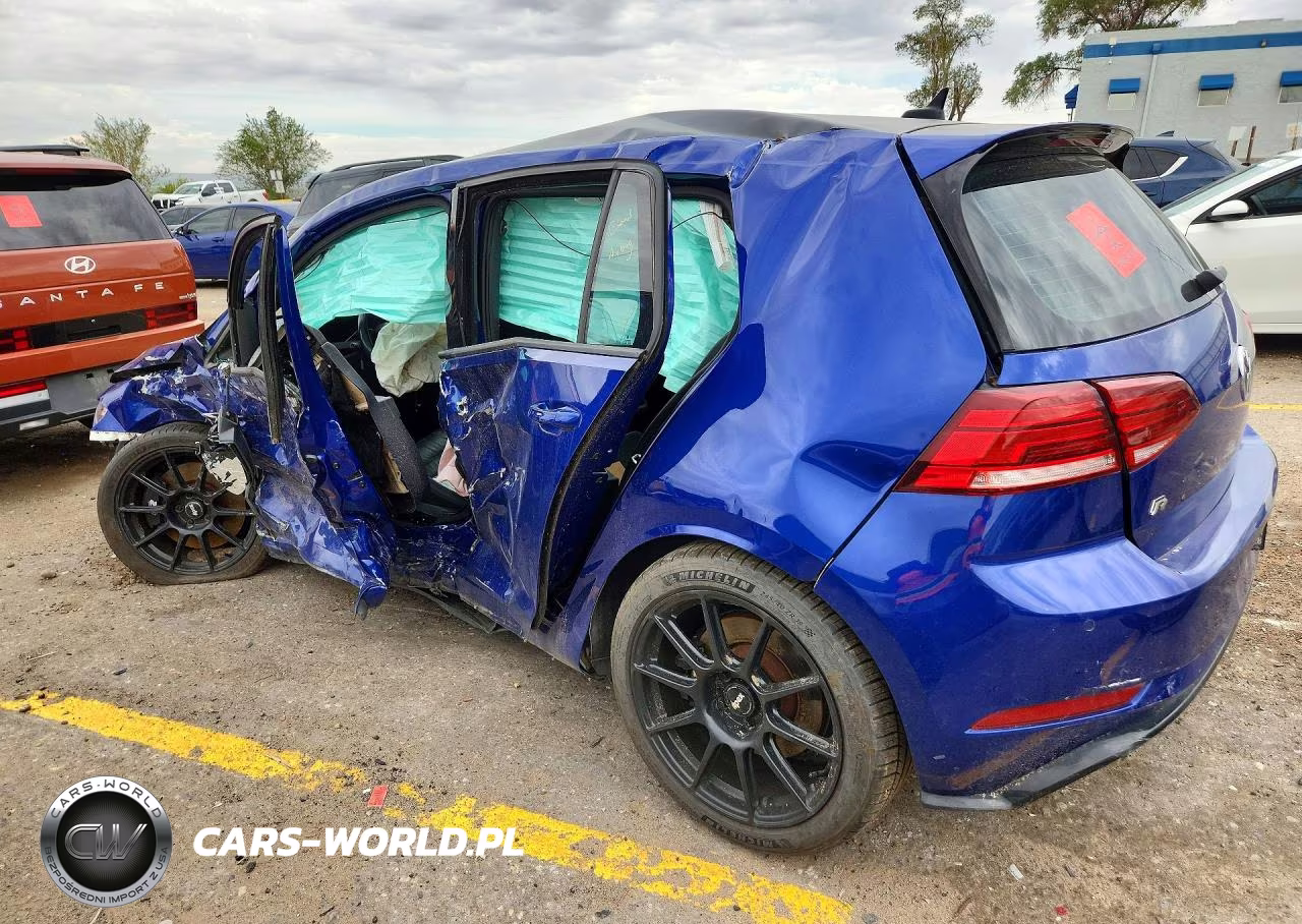 2018 Volkswagen Golf R VIN:WVWVF7AUXJW173358 - 2