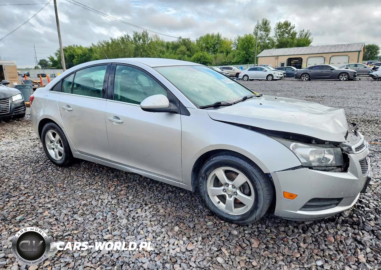 2014 Chevrolet Cruze Lt VIN:1G1PC5SB0E7400620 - 4