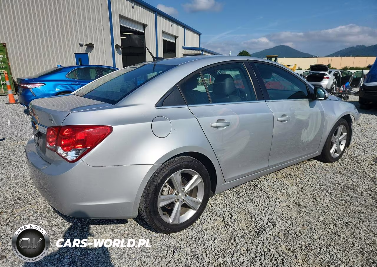 2014 Chevrolet Cruze Lt VIN:1G1PE5SB2E7107697 - 3