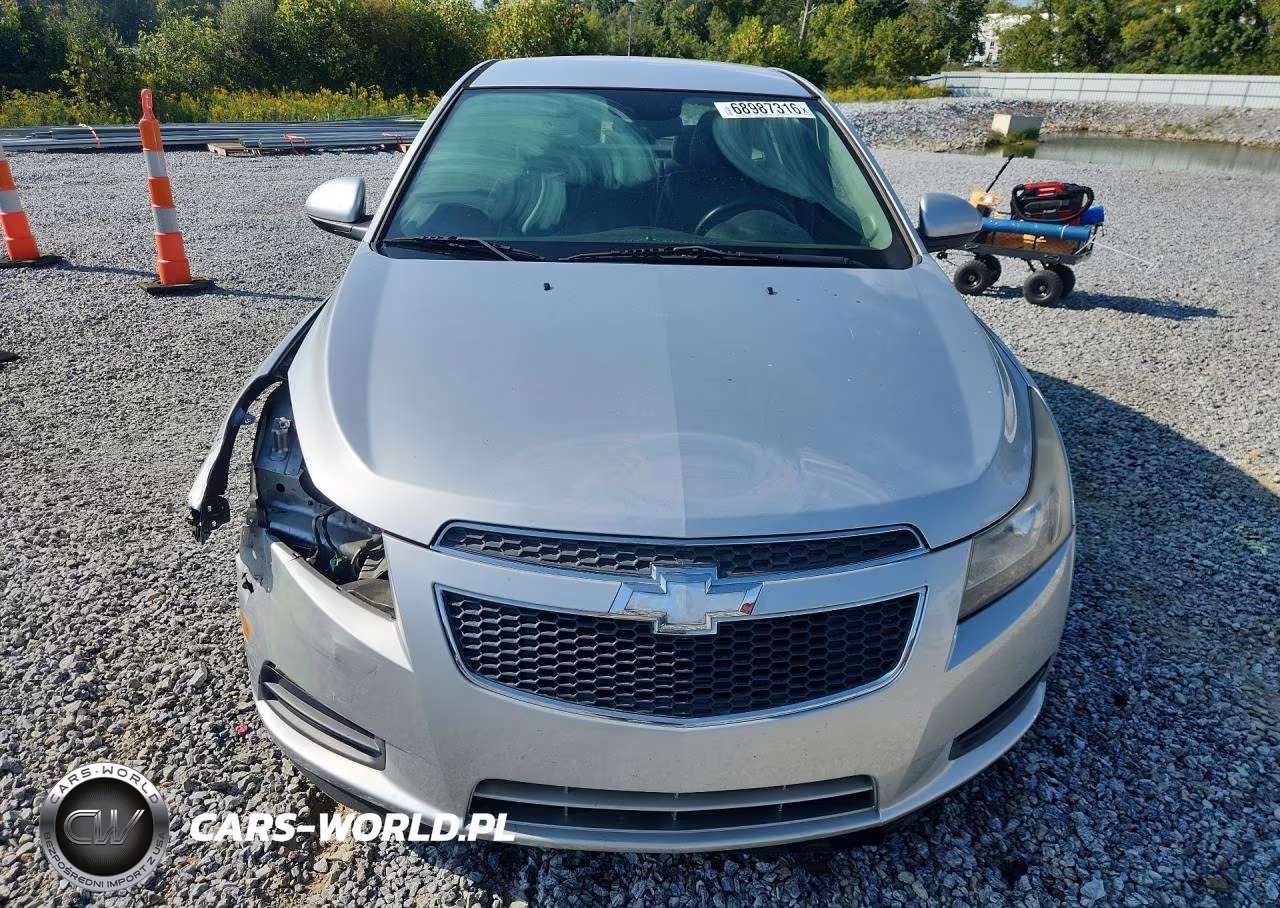 2014 Chevrolet Cruze Lt VIN:1G1PE5SB2E7107697 - 5