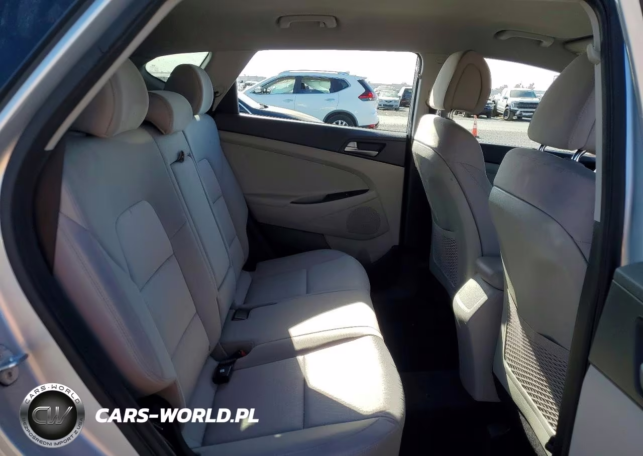 2018 Hyundai Tucson Sel VIN:KM8J33A40JU693379 - 11