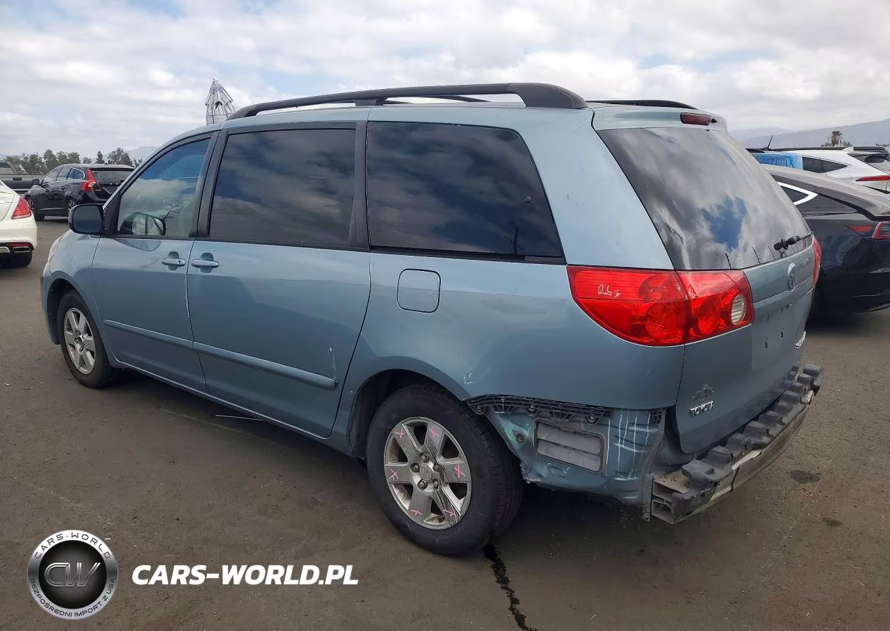 2009 Toyota Sienna Le 7-Passenger VIN:5TDZK23C79S241261 - 2