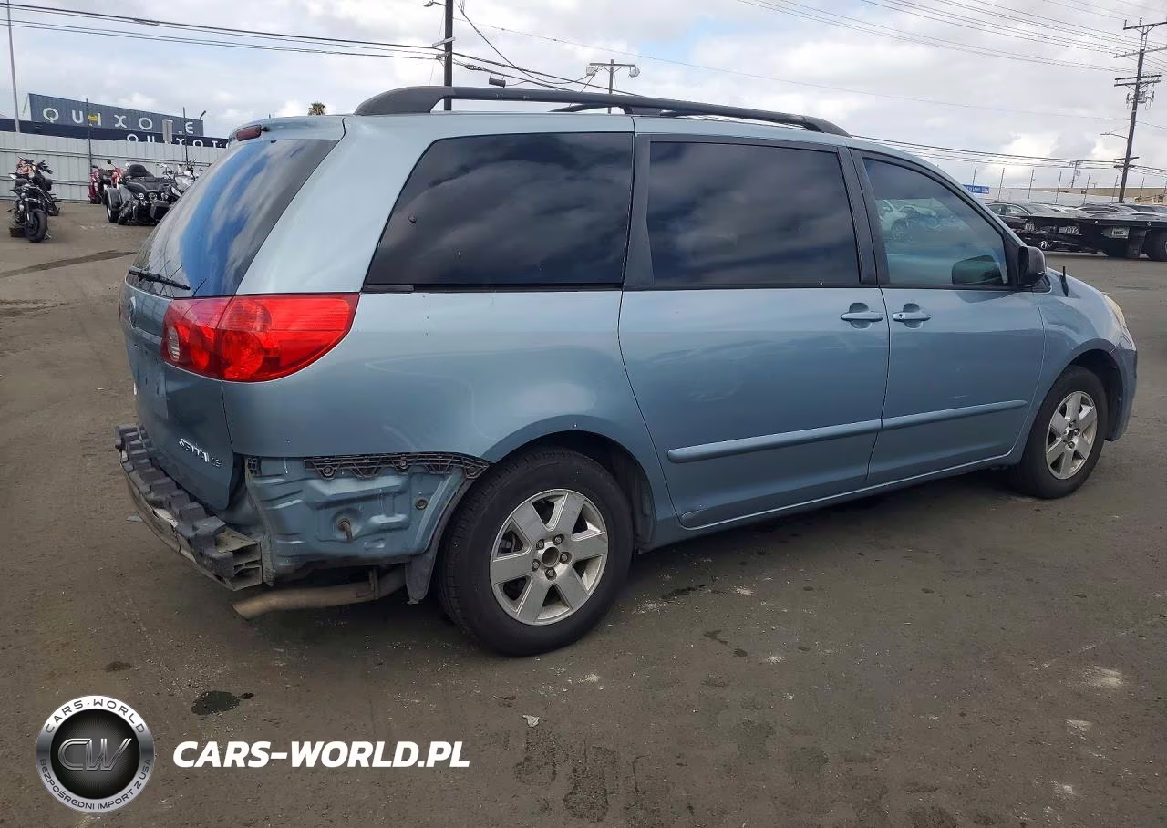 2009 Toyota Sienna Le 7-Passenger VIN:5TDZK23C79S241261 - 3