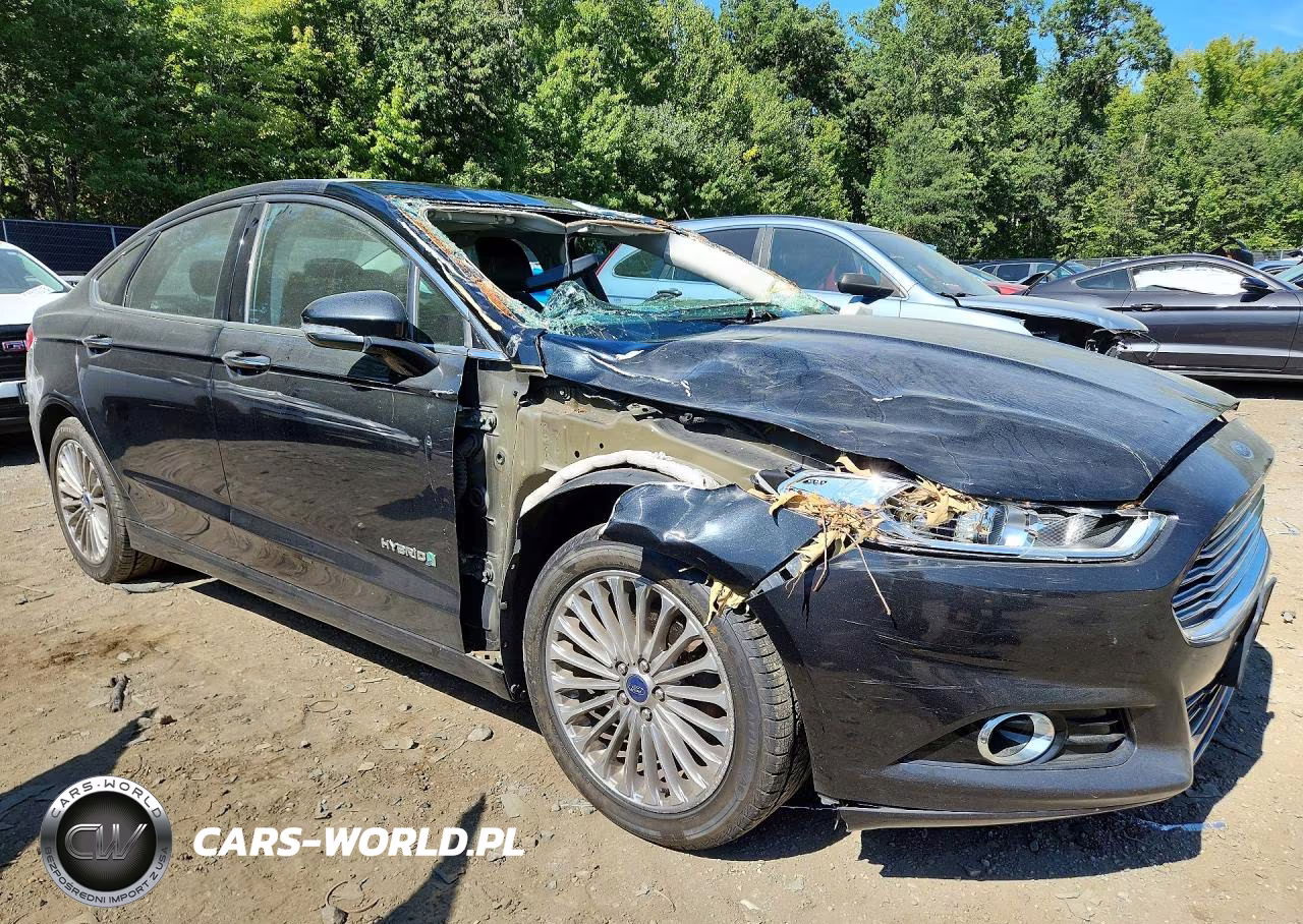 2014 Ford Fusion Titanium Hev VIN:3FA6P0RU8ER238140 - 4
