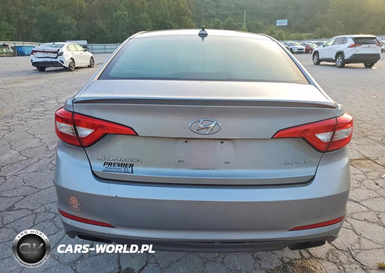 2017 Hyundai Sonata Sport VIN:5NPE34AF6HH553967 - 6