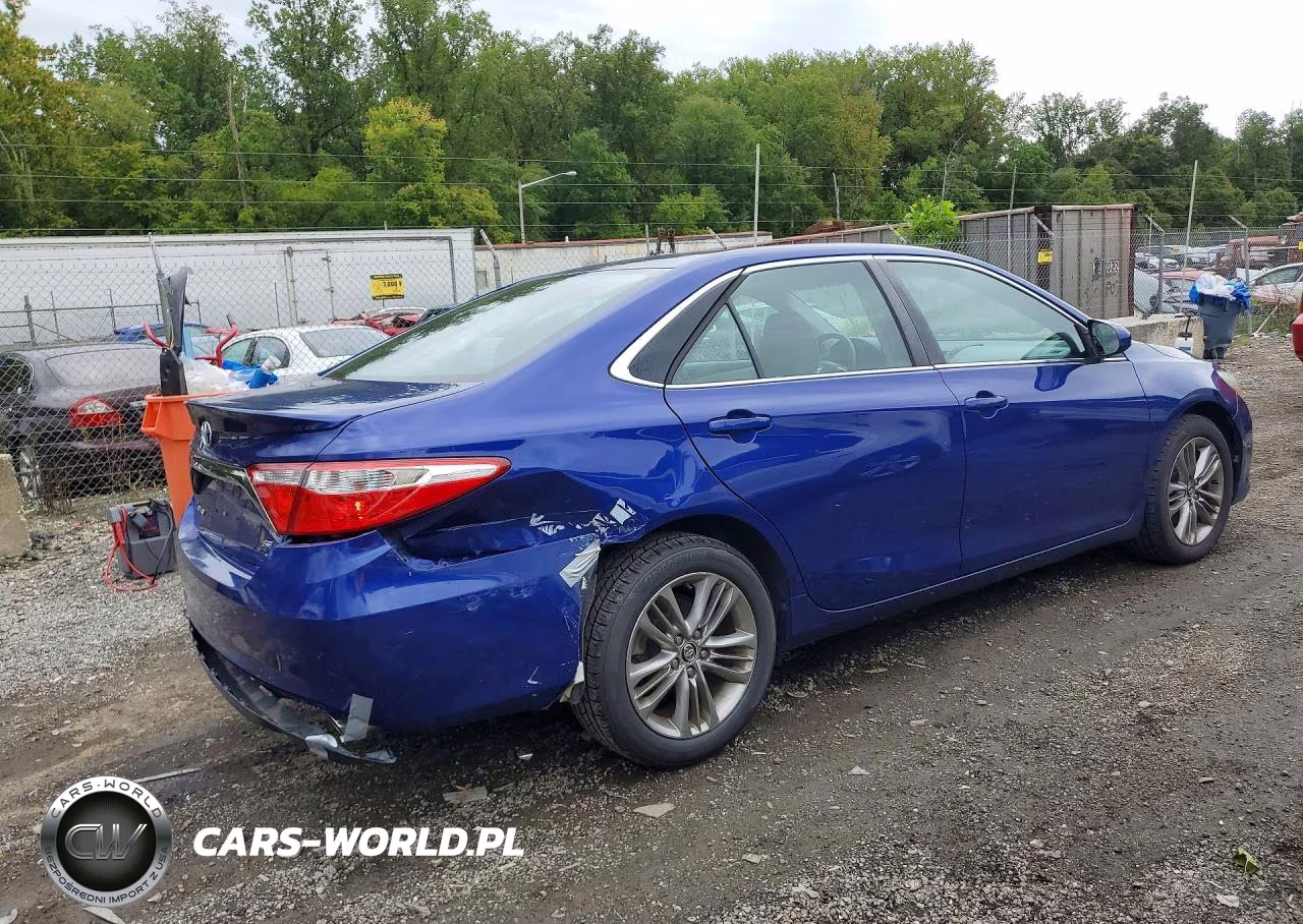 2015 Toyota Camry Se VIN:4T1BF1FK1FU926099 - 3