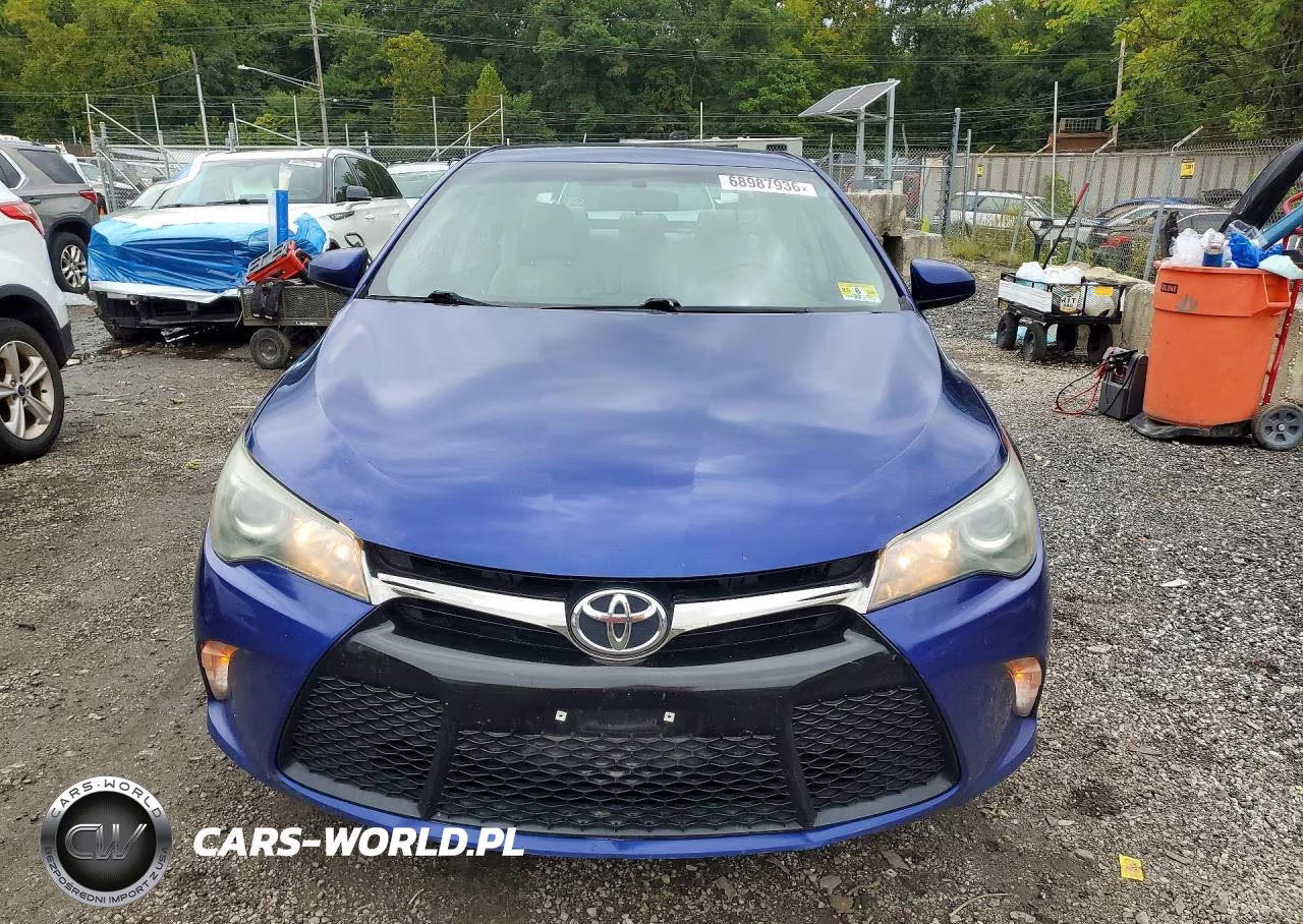 2015 Toyota Camry Se VIN:4T1BF1FK1FU926099 - 5