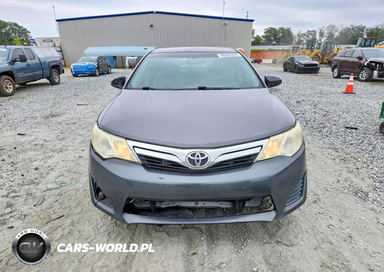 2013 Toyota Camry Le VIN:4T1BF1FK5DU663886 - 5
