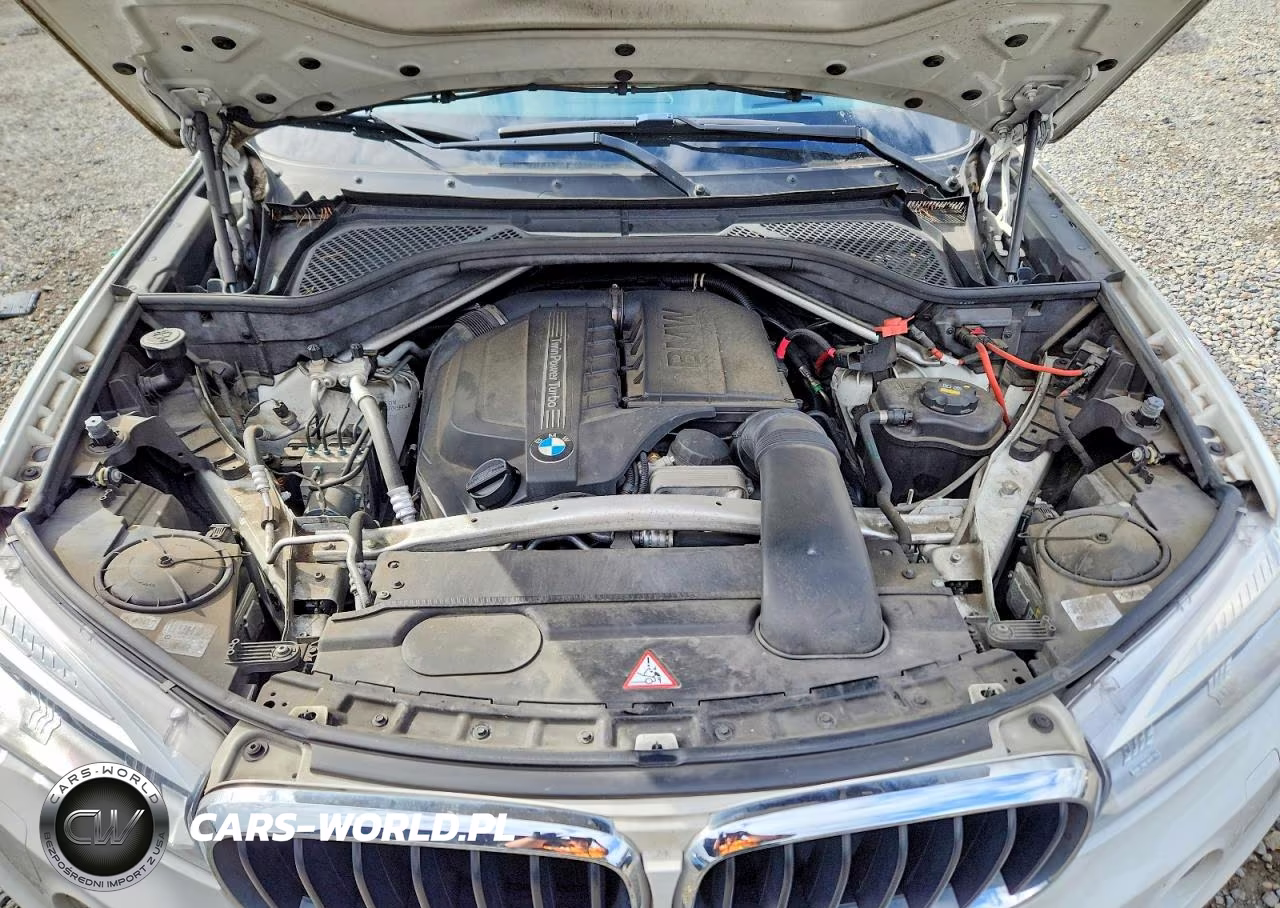 2015 BMW X5 xDrive35I VIN:5UXKR0C58F0K68954 - 12