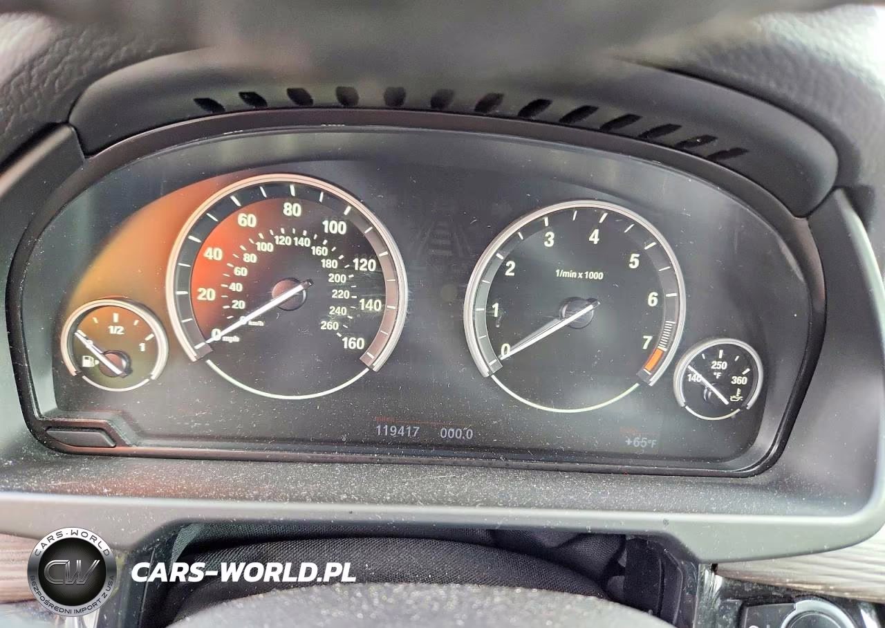 2015 BMW X5 xDrive35I VIN:5UXKR0C58F0K68954 - 9
