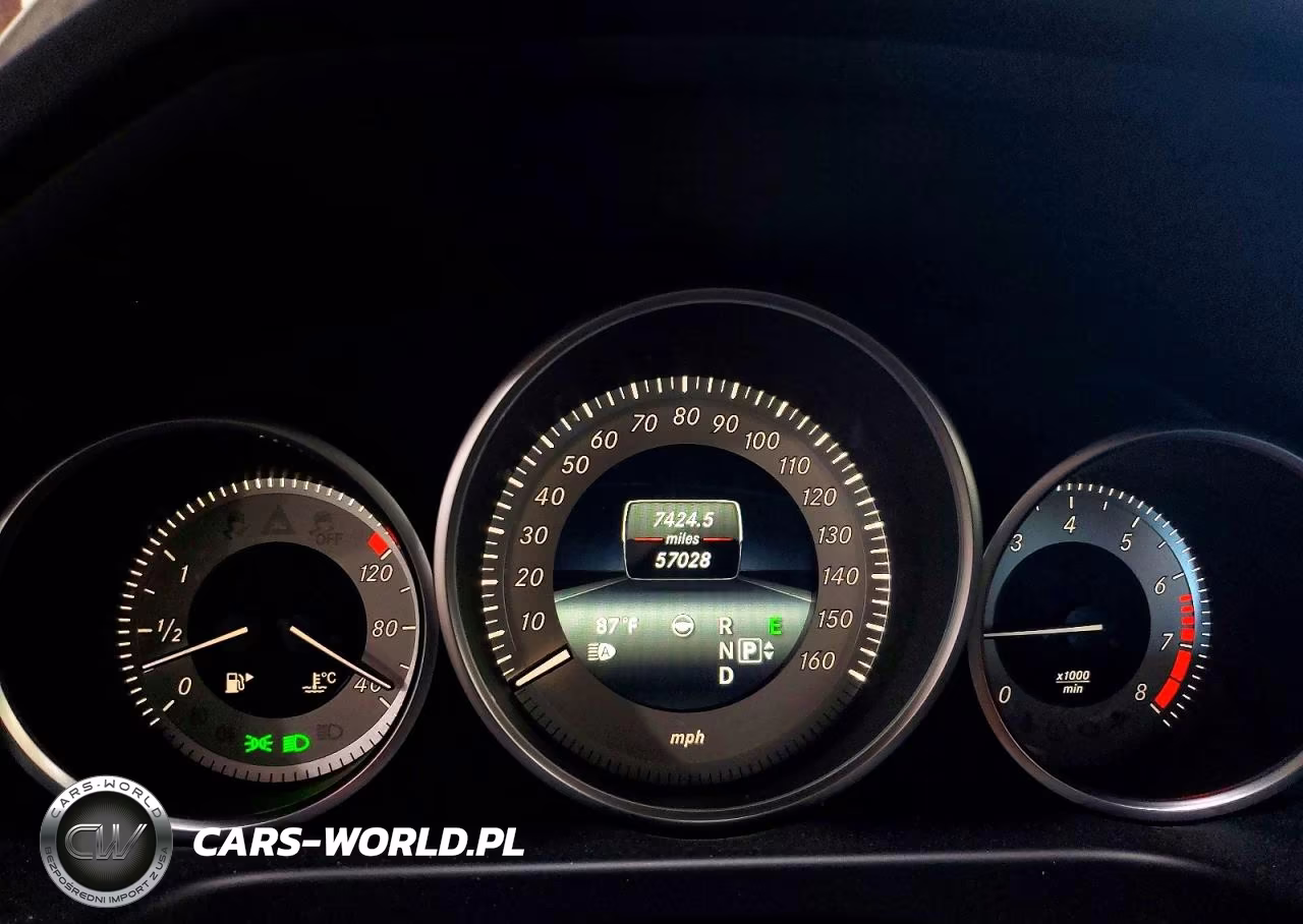 2015 Mercedes-Benz E 400 4Matic VIN:WDDHF6HB0FB124492 - 9