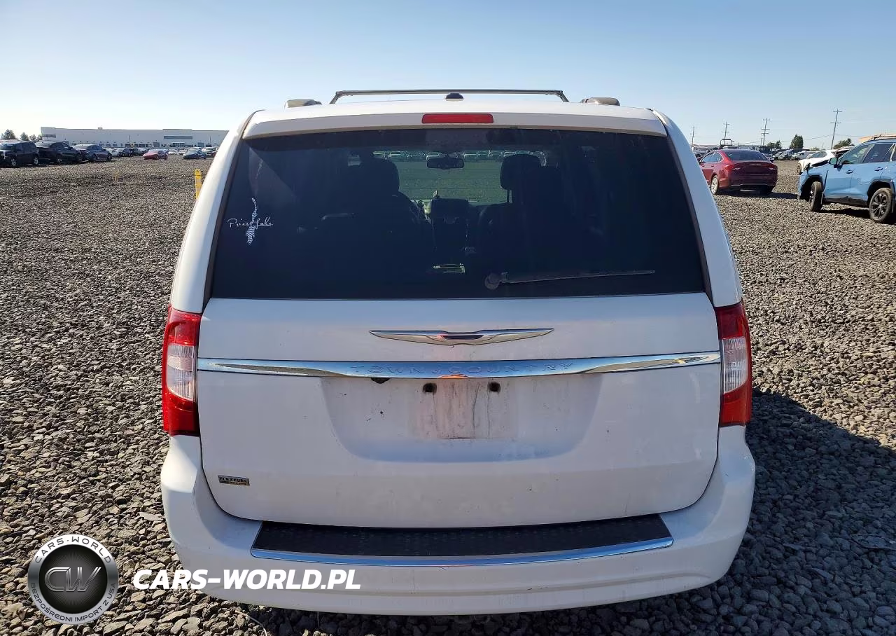 2014 Chrysler Town & Country Touring VIN:2C4RC1BG1ER342326 - 6