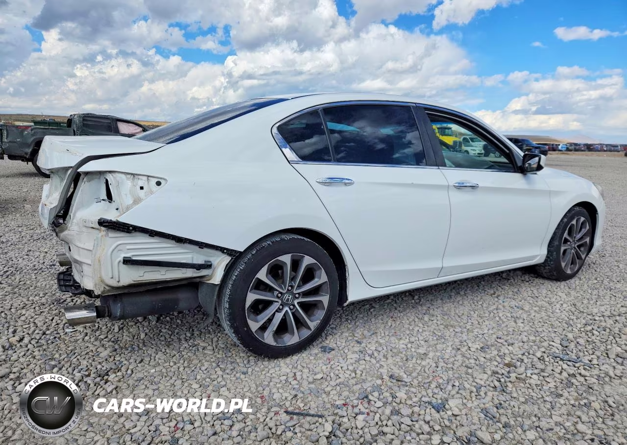 2013 Honda Accord Sport VIN:1HGCR2F52DA282774 - 3