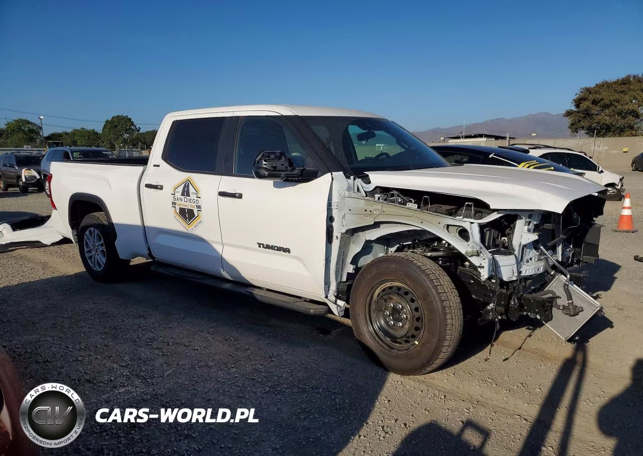2026 Toyota Tundra Crewmax Sr5 VIN:5TFLA5BC0TX003958 - 4