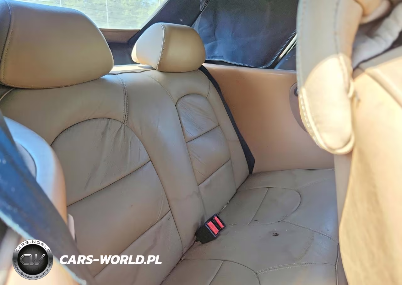 1992 Saab 900 S VIN:YS3AK75E8N7007457 - 10
