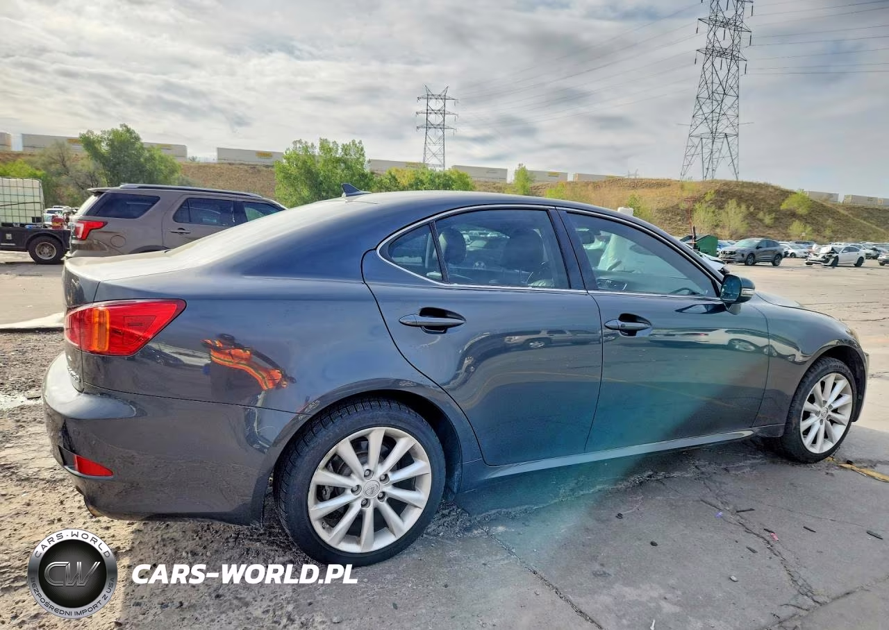 2009 Lexus Is 250 VIN:JTHCK262092028828 - 3