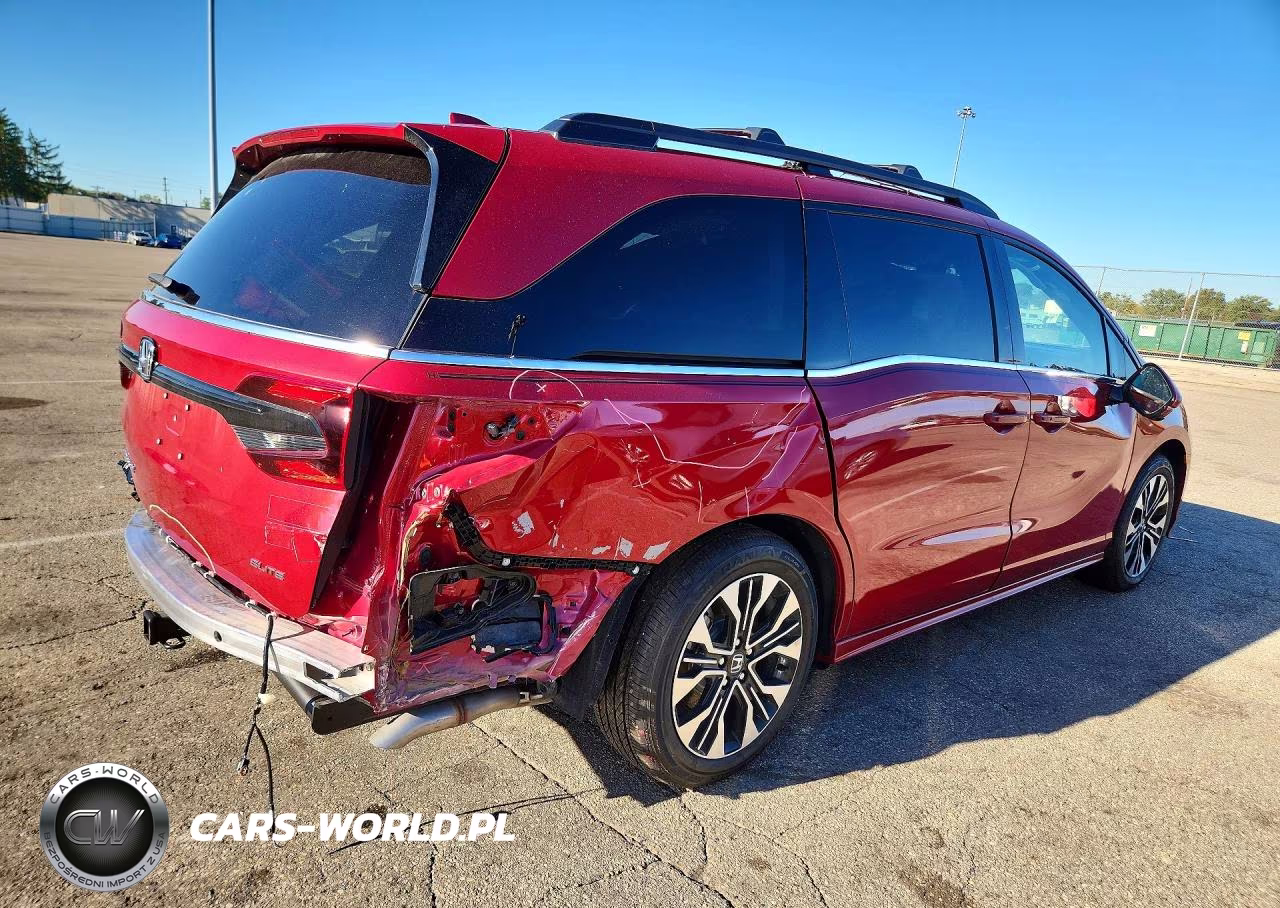 2026 Honda Odyssey Elite VIN:5FNRL6H9XTB058871 - 3
