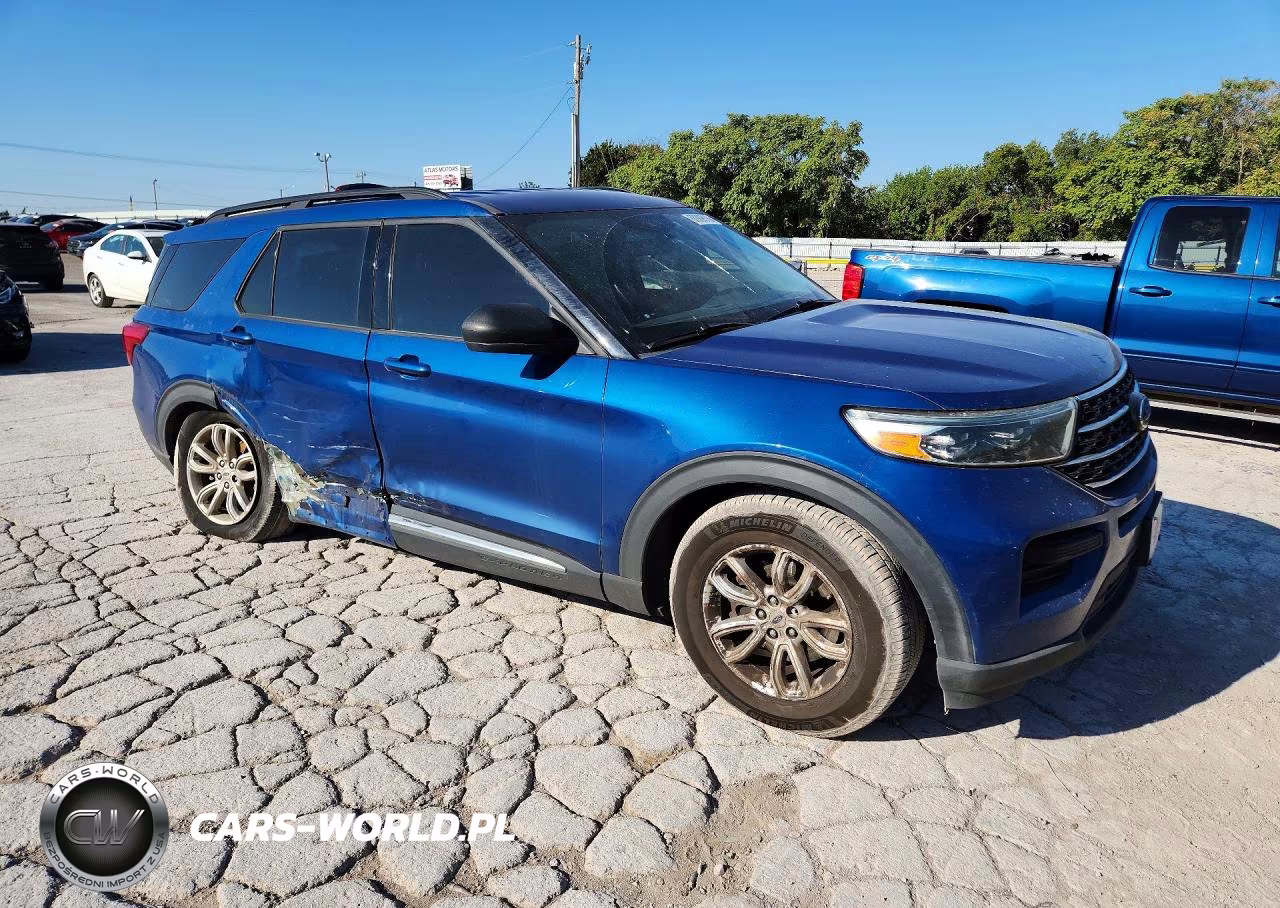 2021 Ford Explorer Xlt VIN:1FMSK7DH5MGB78944 - 4