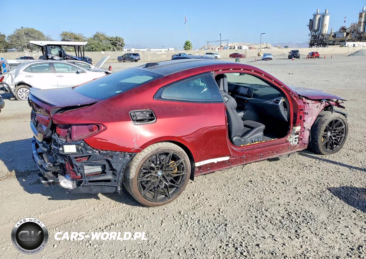 2025 BMW M4 Competition VIN:WBS33HK08SCT89738 - 3