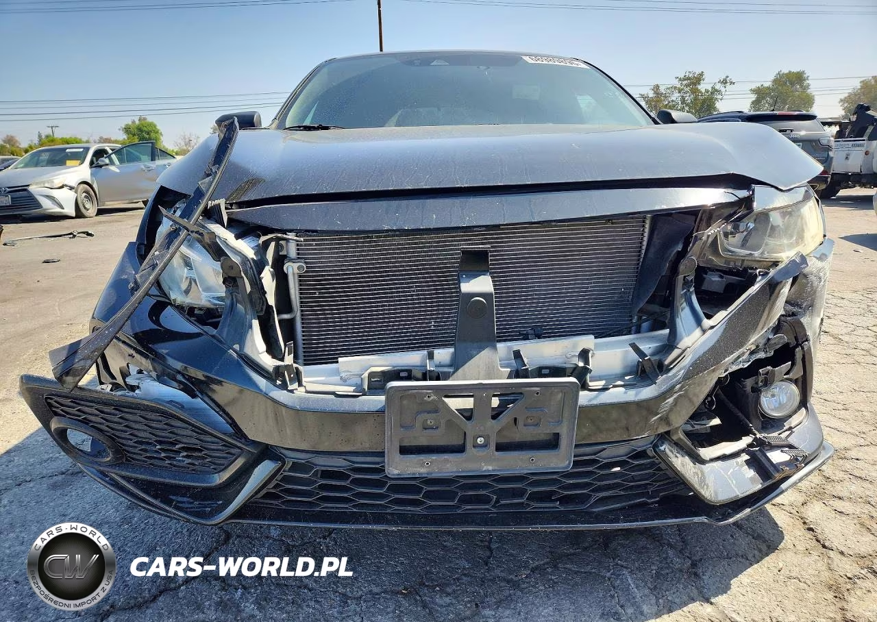 2019 Honda Civic Sport VIN:SHHFK7H46KU409403 - 5