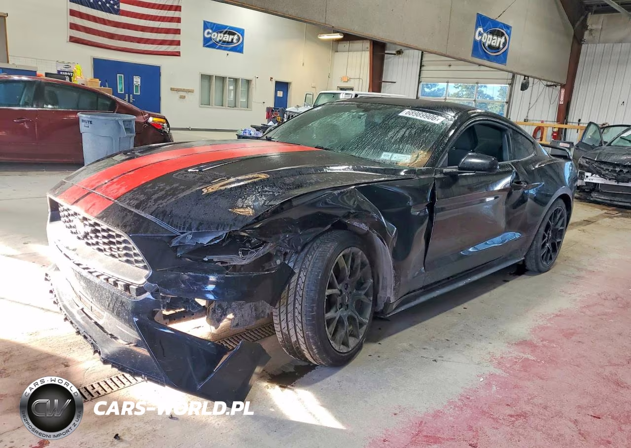 2018 Ford Mustang VIN:1FA6P8TH7J5116831 - 1
