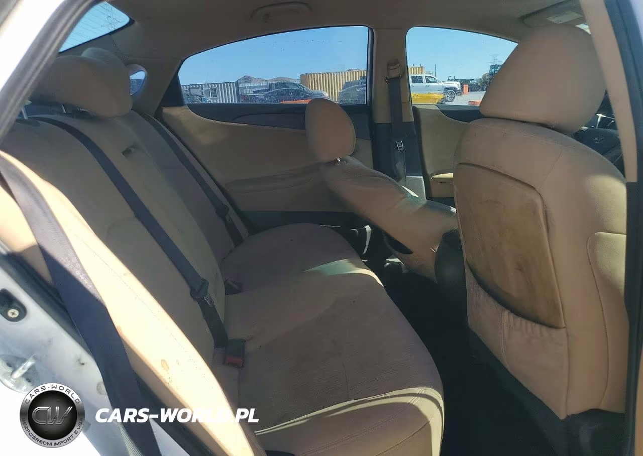 2011 Hyundai Sonata Gls VIN:5NPEB4AC8BH002455 - 10