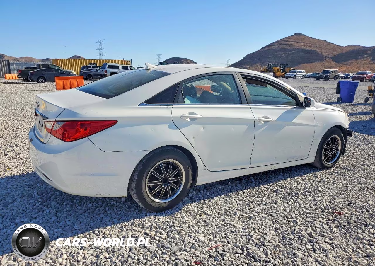 2011 Hyundai Sonata Gls VIN:5NPEB4AC8BH002455 - 3