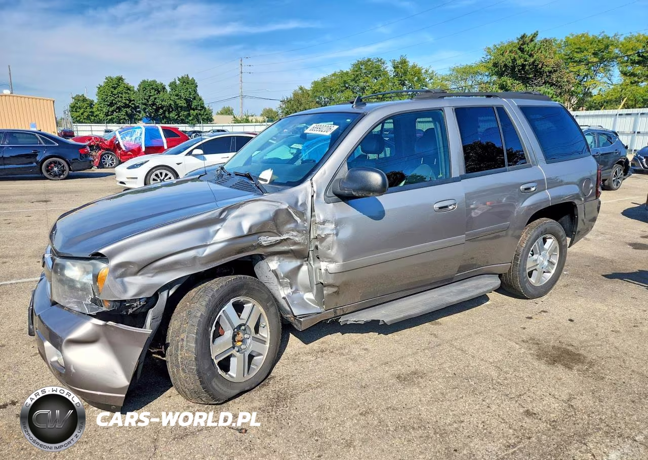 2007 Chevrolet Trailblazer Ls VIN:1GNDT13S672199024 - 1