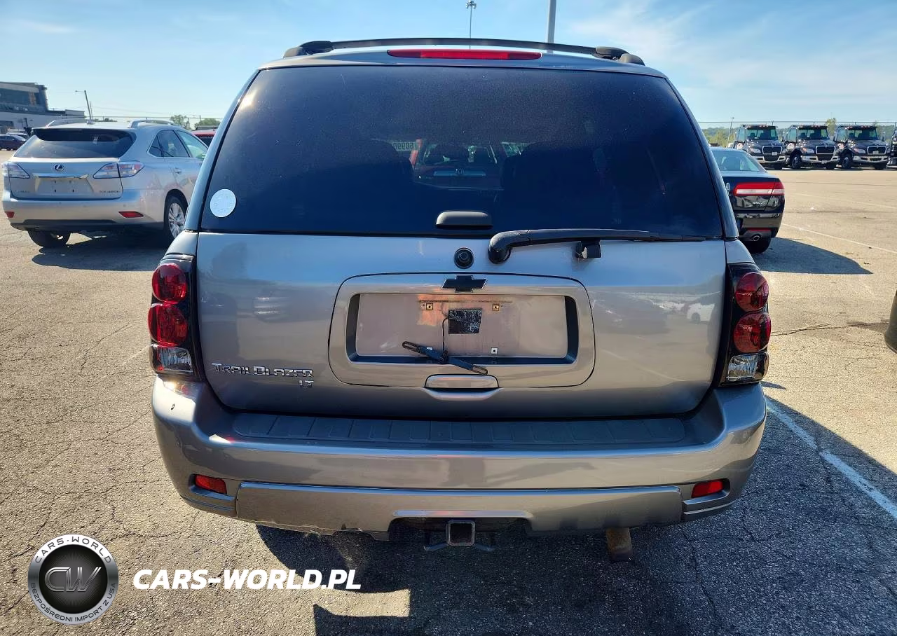 2007 Chevrolet Trailblazer Ls VIN:1GNDT13S672199024 - 6