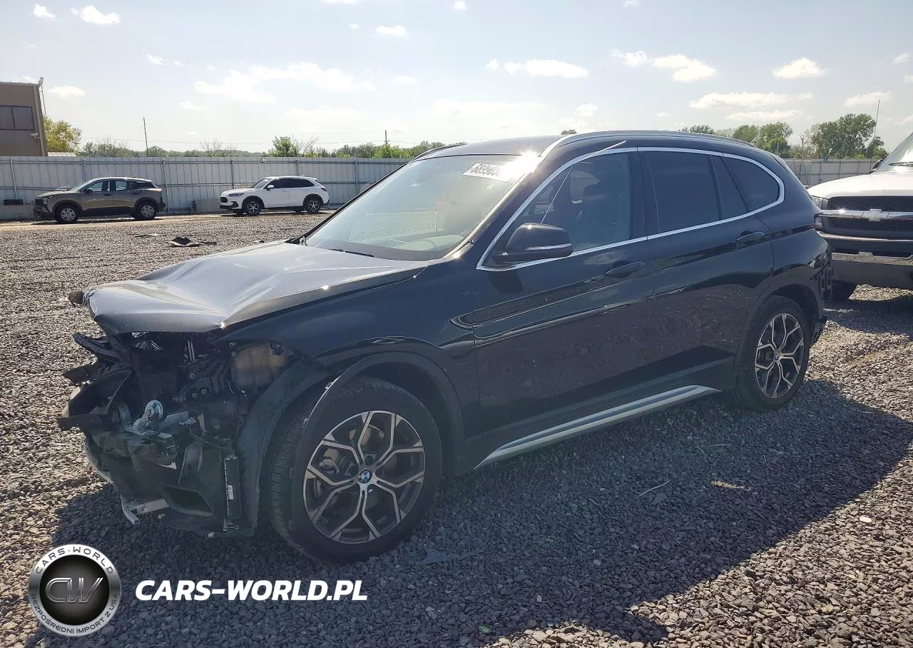 2021 BMW X1 xDrive28I VIN:WBXJG9C03M5T55840 - 1